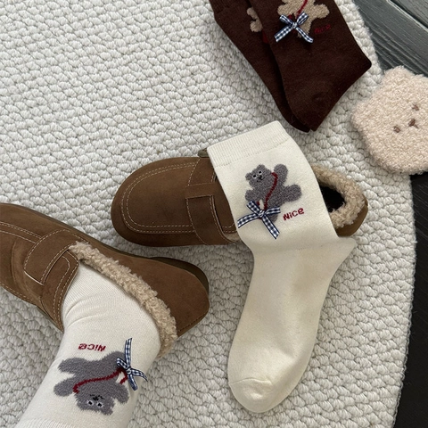 Women Knit Crew Socks Thickened Warm Autumn Winter Cartoon Bear Embroidery Plaid Bowknot Preppy Style Soft Cozy
