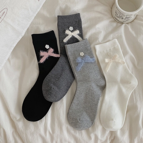 Damen Japanische Süße Socken Baumwolle Rippstrick Mit Plüschschleife Und Künstliche Perlenblume JK Stil Accessoire