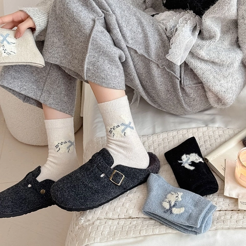 Women Mid Calf Knitted Socks Warm Winter Cute Flocked Cat Bowknot Preppy Style Soft Thick Hosiery Comfort Accessory