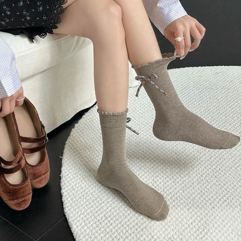 Women Mid Calf Crew Socks Cotton Knitted Plaid Bows Scalloped Edges Sweet Retro Style Solid Color Breathable