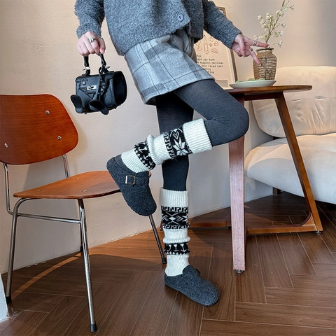 Women Knit Leg Warmers Winter Warm Snowflake Nordic Pattern Japanese JK Style Thick Crochet Footless Hosiery
