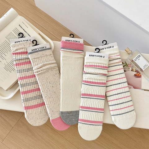 Damen Wadenhohe Socken Baumwolle Gestreift Süß Rippstrick Stil Schleife Herz Muster Konfetti Garn Atmungsaktiv