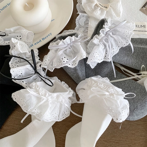Women Cotton Crew Socks With Lace Ruffle And Bowknot Lolita Balletcore Sweet Cute Mid Calf Hosiery