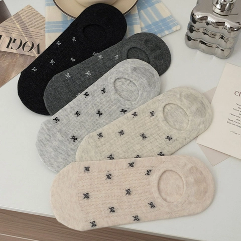Women Invisible Boat Socks Cotton Breathable Low Cut Non Slip Silicone Bowknot Pattern Japanese Style Summer No Show