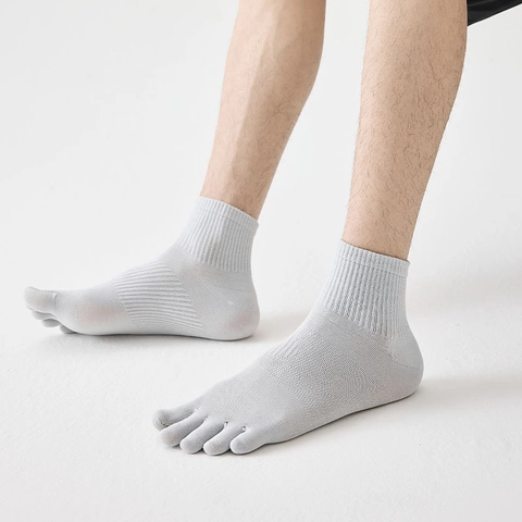 Herren Zehensocken Baumwolle Atmungsaktiv Sportlich Geteilte Zehen Gerippte Crew Socken Einfarbig Weich Elastisch Mittellang