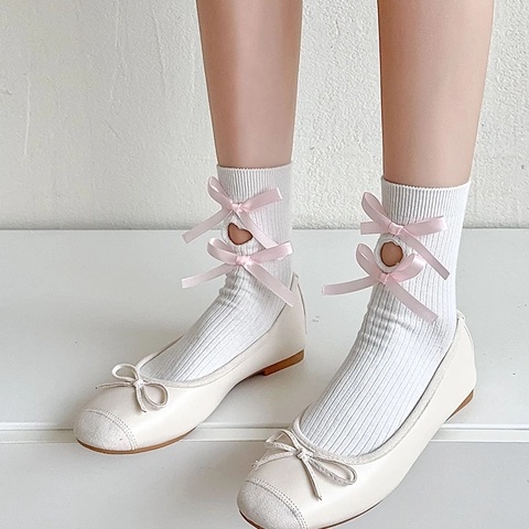 Damen Baumwolle Strickwaden Socken Rosa Satin Schleifen Hohl Aus Herz Detail Süßer Ballettstil Gerippte Socken