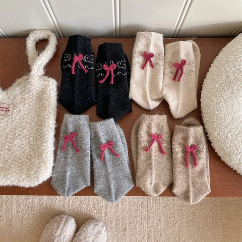 Calzini In Maglia Pelosi Da Donna Misto Lana Spessi Caldi Invernali Fiocco Rosso Ricamo Cucciolo Moda Kawaii