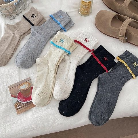 Women Crew Socks Cotton Blend Japanese Style Bow Embroidery Lettuce Edge Ribbed Knit Sweet Confetti Yarn
