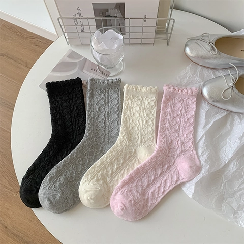 Chaussettes Douces À Volants Pour Femmes Mélange De Coton Jacquard Ajouré Tricot Style Japonais Rétro Slouchy