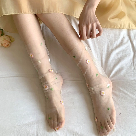 Damen Netzsocken Ultradünne Transparente Nylon Gänseblümchen Stickerei Atmungsaktiv Sommer Fee Stil Süß