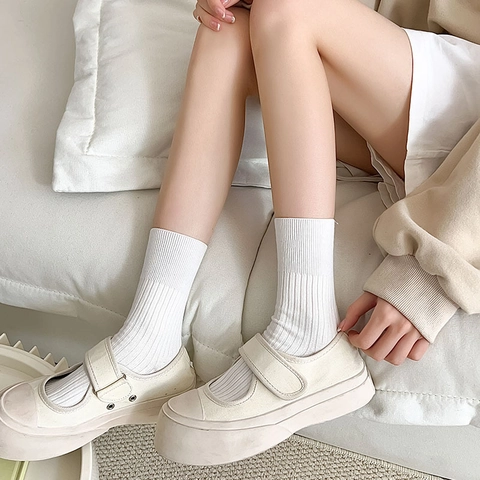 Calcetines De Media Pantorrilla Para Mujer De Mezcla De Algodón Acanalado Estilo Coreano Minimalista Color Sólido