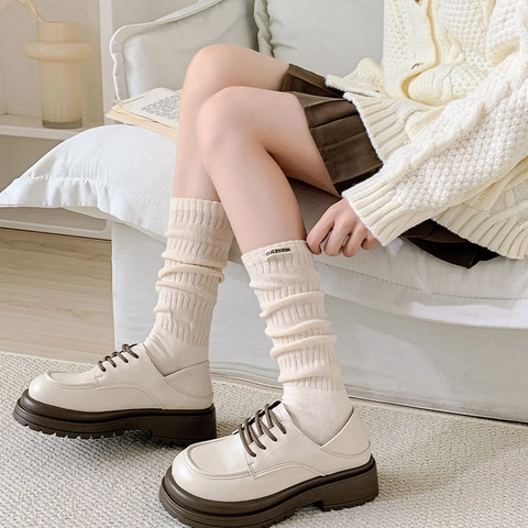 Women's Slouch Socks Cotton Blend Ribbed Pleated Bubble Texture Mid Calf Japanese Preppy Style Retro Solid Color