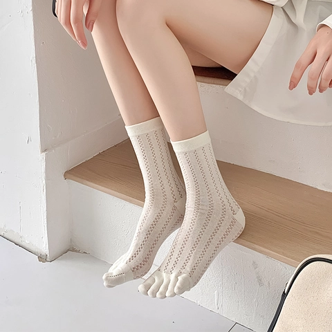 Calcetines de Cinco Dedos para Mujer Estilo Dulce Japonés Verano Fino Malla Calada Media Pantorrilla Dedo Dividido Transpirable
