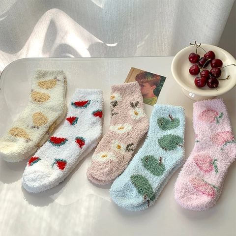 Korallenfleece Socken Mittellang Dick Warm Winter Zuhause Schlafen Fruchtmuster Süß Niedlich Gemütlich Flauschig Damen