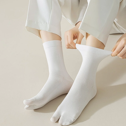 Women Tabi Socks Cotton Blend Ribbed Knit Split Toe Solid Color Japanese Style Mid Calf Length Breathable
