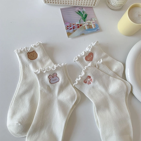 Damen Baumwollsocken Weiß Rüschenrand Süße Cartoon Bär Hase Stickerei Japanischer Stil Atmungsaktiv