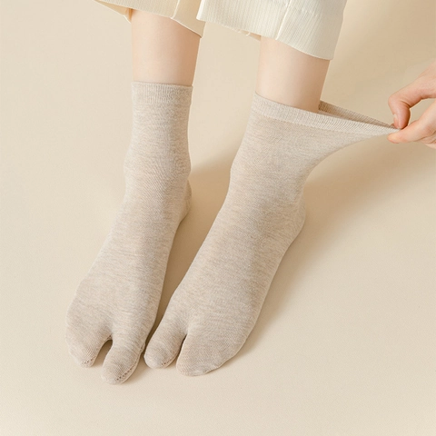 Women Tabi Socks Split Toe Cotton Mid Calf Breathable Solid Color Japanese Style Casual Comfortable Hosiery For Flip Flops