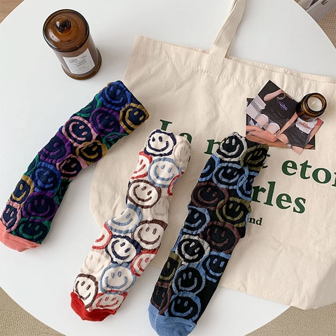 Crew-Socken Baumwollmischung Smiley-Muster Wadenhoch Jacquard-Strick Lässig Streetwear Koreanischer Stil Komfortabel
