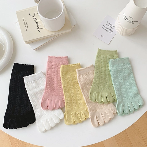 Chaussettes Cinq Doigts Pour Femmes Coton Maille Ajourée Respirant Bordure Volants Style Japonais Couleur Unie
