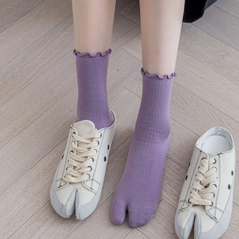 Women Cotton Tabi Socks Split Toe Ribbed Knit Lettuce Edge Ruffle Trim Solid Color Japanese Retro Style