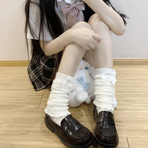 Strick Beinstulpen Mit Schleifen Dekoration JK Uniform Stil Süß Warm Winter Zopfmuster Rippen Lange Socken Für Damen