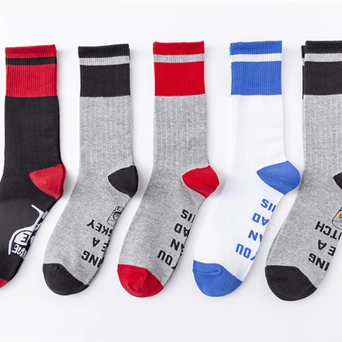 Calzini Crew Novità Misto Cotone Polsino A Costine Traspirante Sport Casual Righe Stampa Lettere Multicolore