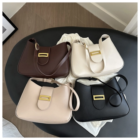 Women Underarm Bag PU Leather Solid Color Gold Metal Buckle Adjustable Shoulder Strap Retro Fashion Handbag For Commute