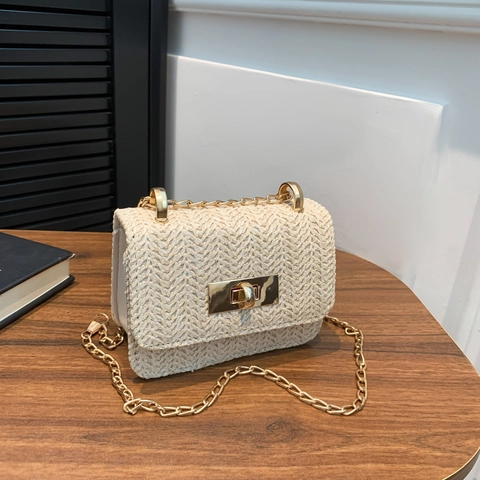 Mini Woven Straw Crossbody Bag For Women Summer Vacation Square Purse With Metal Chain Strap And Turn Lock Closure