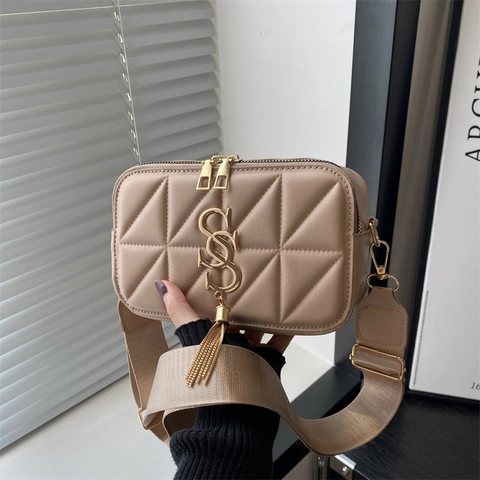 Borsa a Tracolla da Donna Trapuntata in Pelle PU Con Nappine Dorate e Logo a Lettere Tracolla Larga Regolabile di Moda
