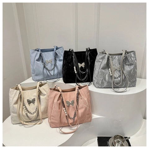 Women Pleated Tote Bag PU Leather Large Capacity Shoulder Handbag With Butterfly Buckle Artificial Pearl Metal Chain Chic Commuting