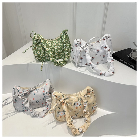 Piccola Borsa Sottobraccio In Tela Floreale Da Donna Con Tracolla Arricciata E Fiocco Stile Pastorale