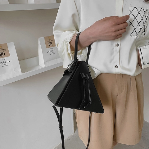 Damen Dreieck Pyramiden Handtasche PU Leder Geometrische Umhängetasche Mit Kordelzug Abnehmbarem Gurt Einfarbig Mode Tasche