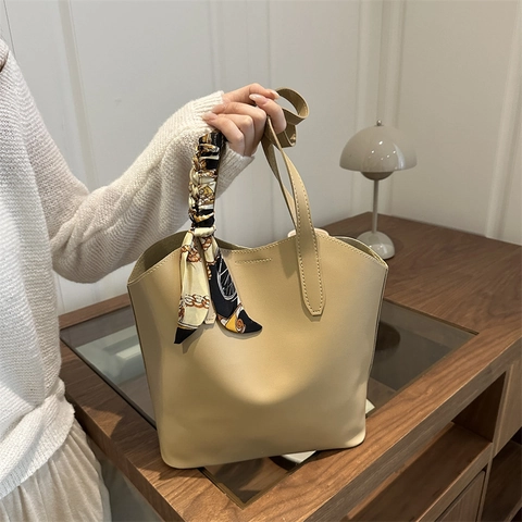 Women Large Capacity PU Leather Tote Bag With Decorative Satin Scarf Simple Shoulder Handbag For Daily Commute