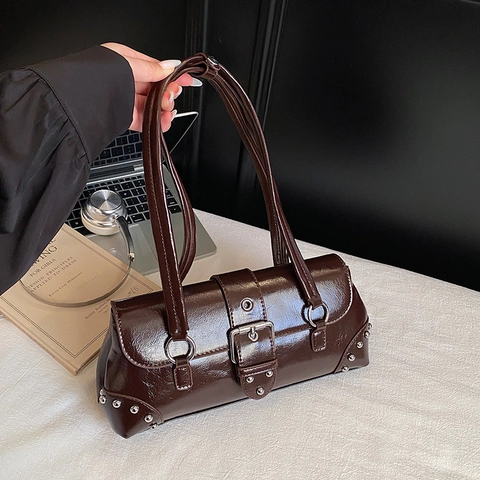 Sac Baguette Sous Les Bras Femme Cuir PU Brillant Rivet Boucle Style Retro Y2K Sac À Main Épaule