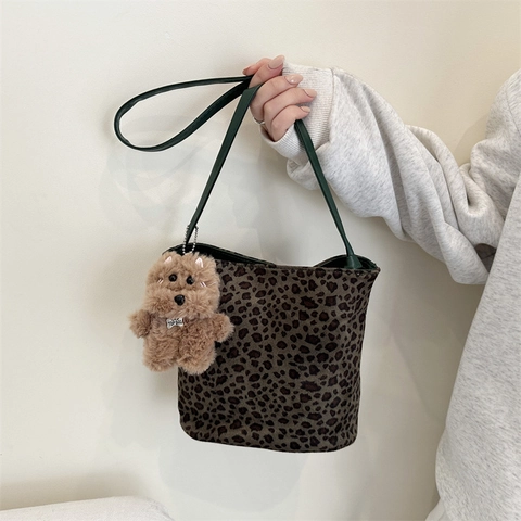 Leopard Print Shoulder Bag Fabric Bucket Handbag With Plush Bear Pendant Retro Casual Tote For Women Daily Use