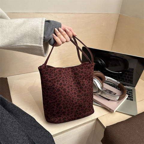 Leopard Print Shoulder Bag Fabric Bucket Handbag With Plush Bear Pendant Retro Casual Tote For Women Daily Use