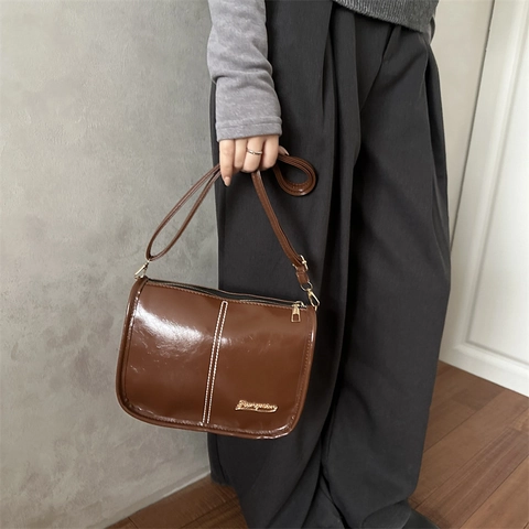 Dames Crossbodytas Vintage Glanzend PU Leer Contraststiksel Gouden Hardware Schoudertas Forenzenstijl