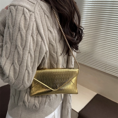 Metallic Envelope Crossbody Bag Women Wave Texture PU Leather Evening Party Clutch With Gold Chain Strap Urban Simple