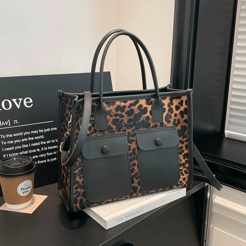 Einkaufstasche Mit Leopardenmuster PU Leder Große Kapazität Doppelte Vordertaschen Verstellbarer Gurt Retro Mode Damen