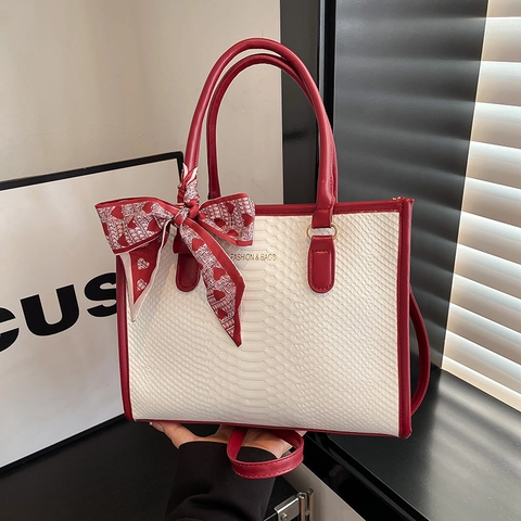 Borsa Tote Tracolla Donna Pelle PU Motivo Serpente Grande Capacità Pendolare Elegante Colore Contrasto Con Decorazione Sciarpa