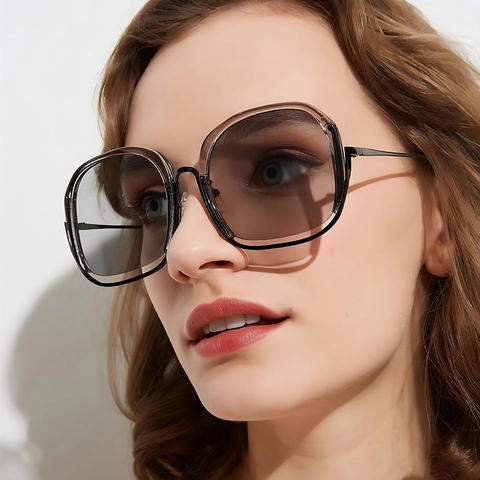 Fashion Oversized Square Sunglasses For Women Metal PC Frame Gradient Lens UV400 Protection Trendy Vintage Streetwear Eyewear