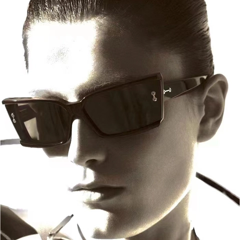 Vintage Square Thick Frame Sunglasses For Women Men UV400 Protection Rectangle Fashion Eyewear With Metal Stud Decoration