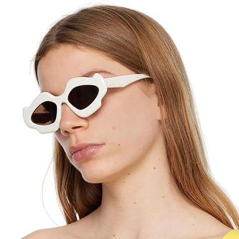 Occhiali Da Sole Con Montatura A Onde Irregolari Forma Di Labbra Protezione UV400 PC Occhiali Novità Per Donna Viaggi All'Aperto