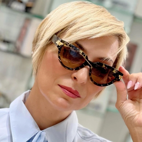 Cat Eye Sonnenbrille Retro Mode PC Rahmen UV400 Schutz Gold Metall Dekor Streetwear Brillen Für Herren Damen