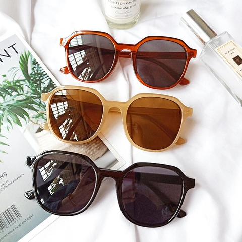 Retro Oversized Square Sunglasses Women PC Frame Resin Lens Vintage UV Protection Street Wear Eyewear