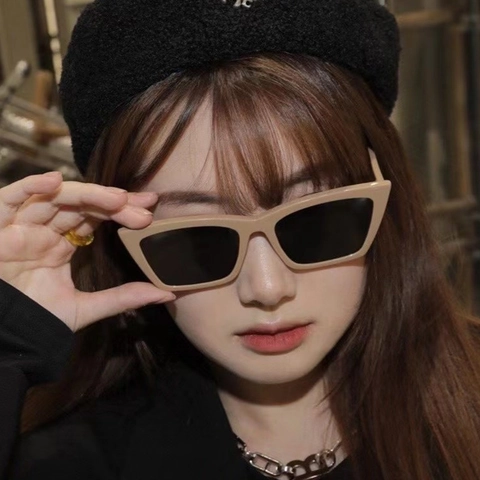 Cat Eye Sunglasses For Women Retro Vintage Style UV400 Protection PC Frame Resin Lens Outdoor Travel Fashion Accessory