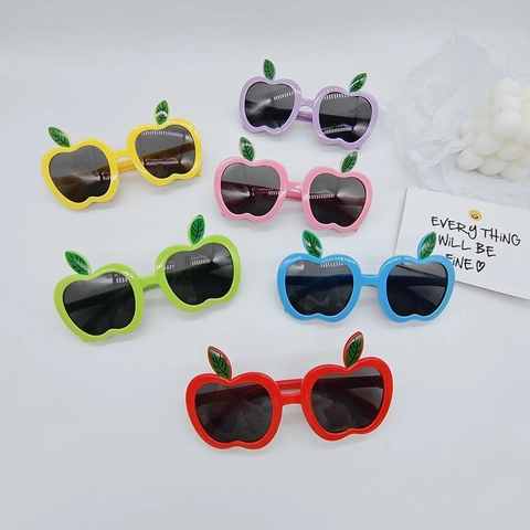 Kinder Zonnebril In Appelvorm UV Bescherming Kunststof Montuur Schattige Cartoon Fruit Stijl Brillen Voor Jongens Meisjes