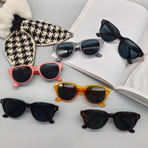 Vintage Square Sunglasses UV400 Protection Fashion Korean Style Plastic Frame Eyewear For Outdoor Travel Driving
