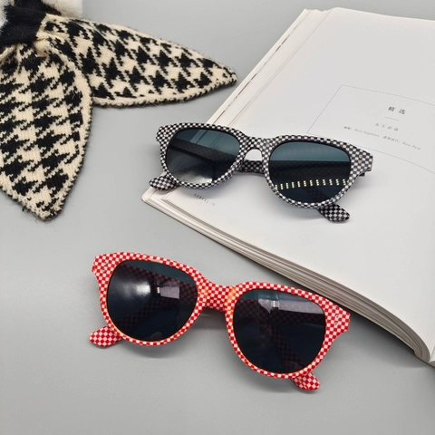 Vintage Square Sunglasses UV400 Protection Fashion Korean Style Plastic Frame Eyewear For Outdoor Travel Driving