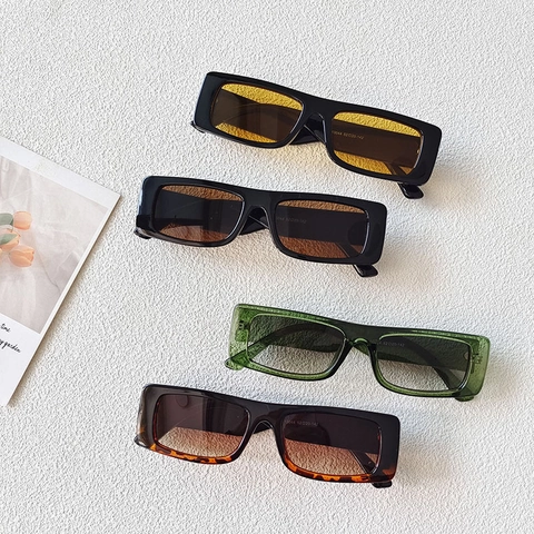Retro Rectangular Sunglasses For Women UV400 Protection PC Frame Vintage Small Square Sun Glasses Trendy Outdoor Travel